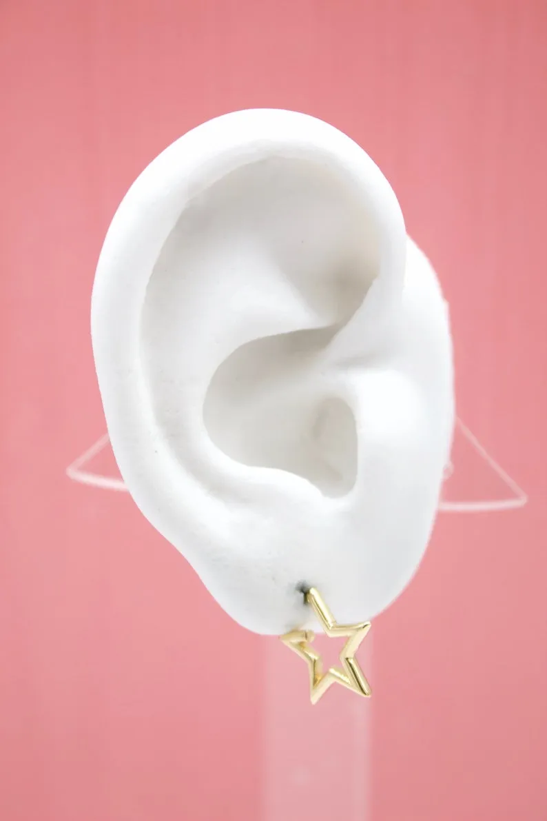 18K Gold Filled Open Star Hoop Modern Minimalist Stud Earrings (K211B)(L230)
