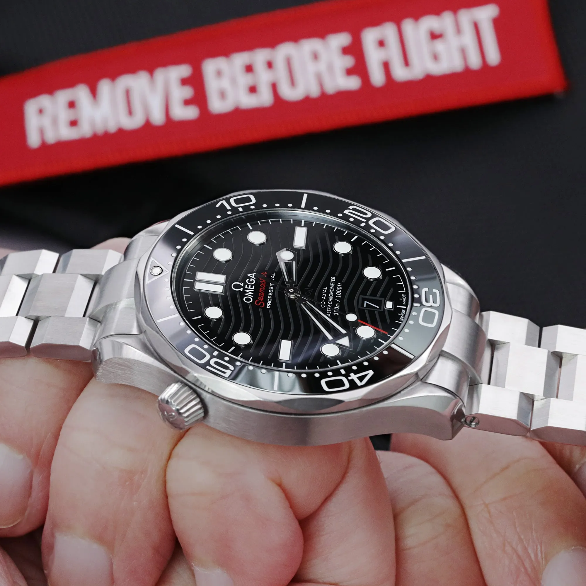20mm Hexad III for Omega Seamaster 42mm V-Clasp Brushed