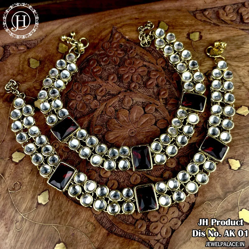Charms Antique Golden Alloy Kundan Anklet for Women JH3443