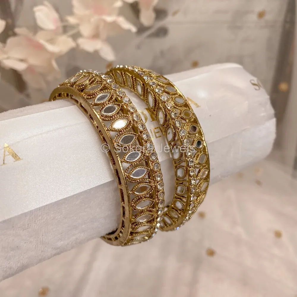 Chunky Detailed Mirrored Bangles
