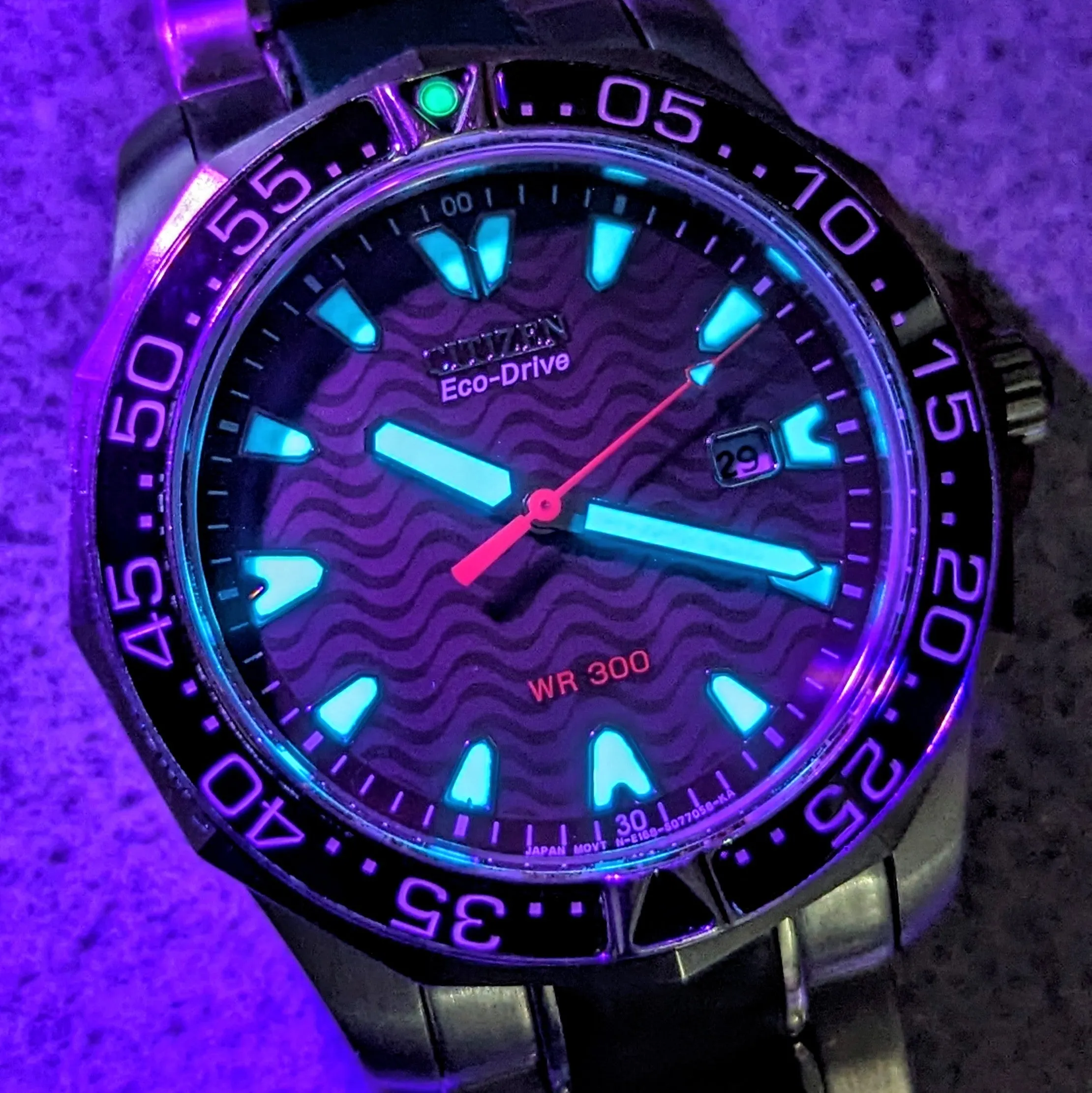 CITIZEN Eco-Drive Infusion Watch Ref. BN0030-71E Date Indicator WR 300 Diver Wristwatch