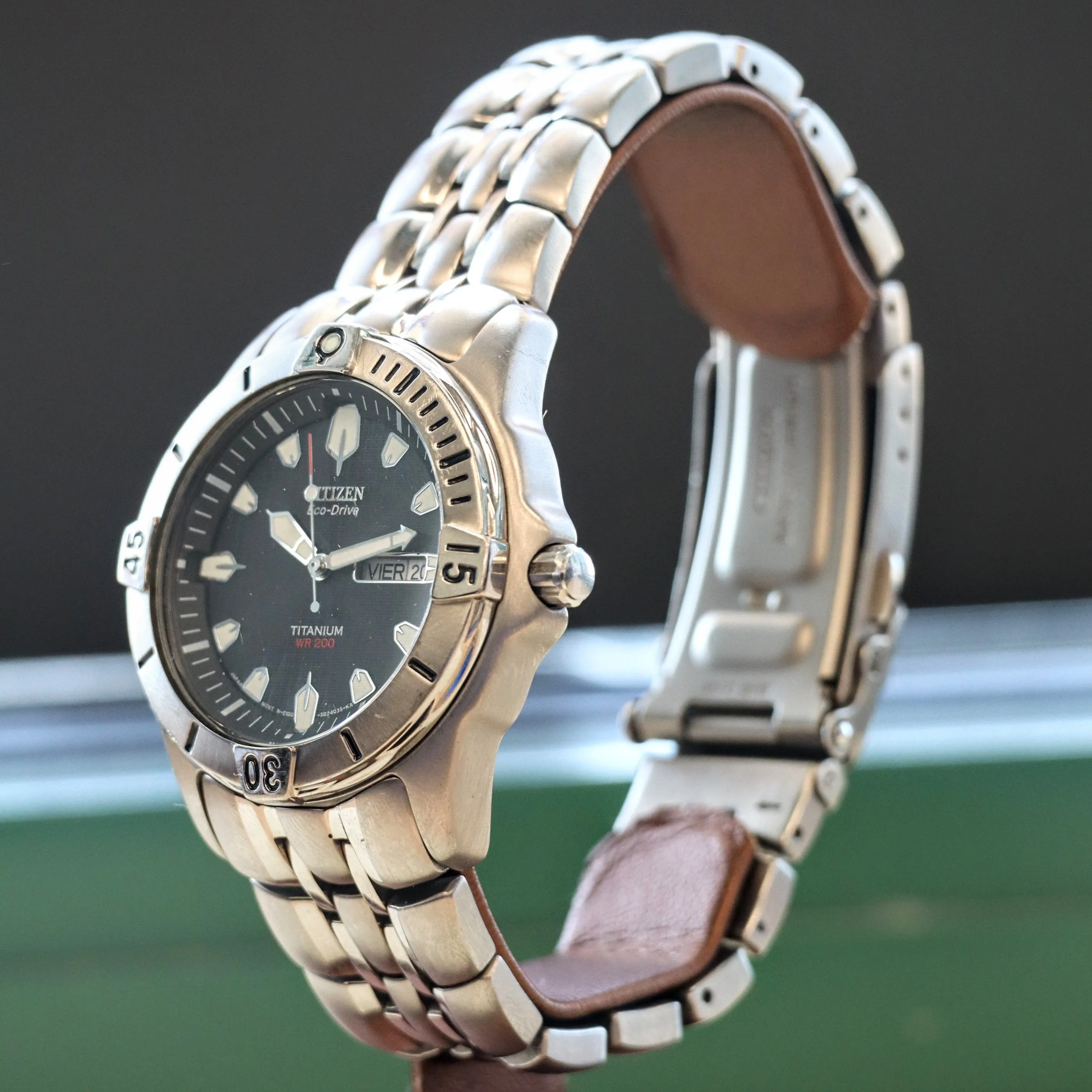 CITIZEN Eco-Drive Titanium Watch Ref. BM8230-58A Professional Diver Wristwatch WR 200
