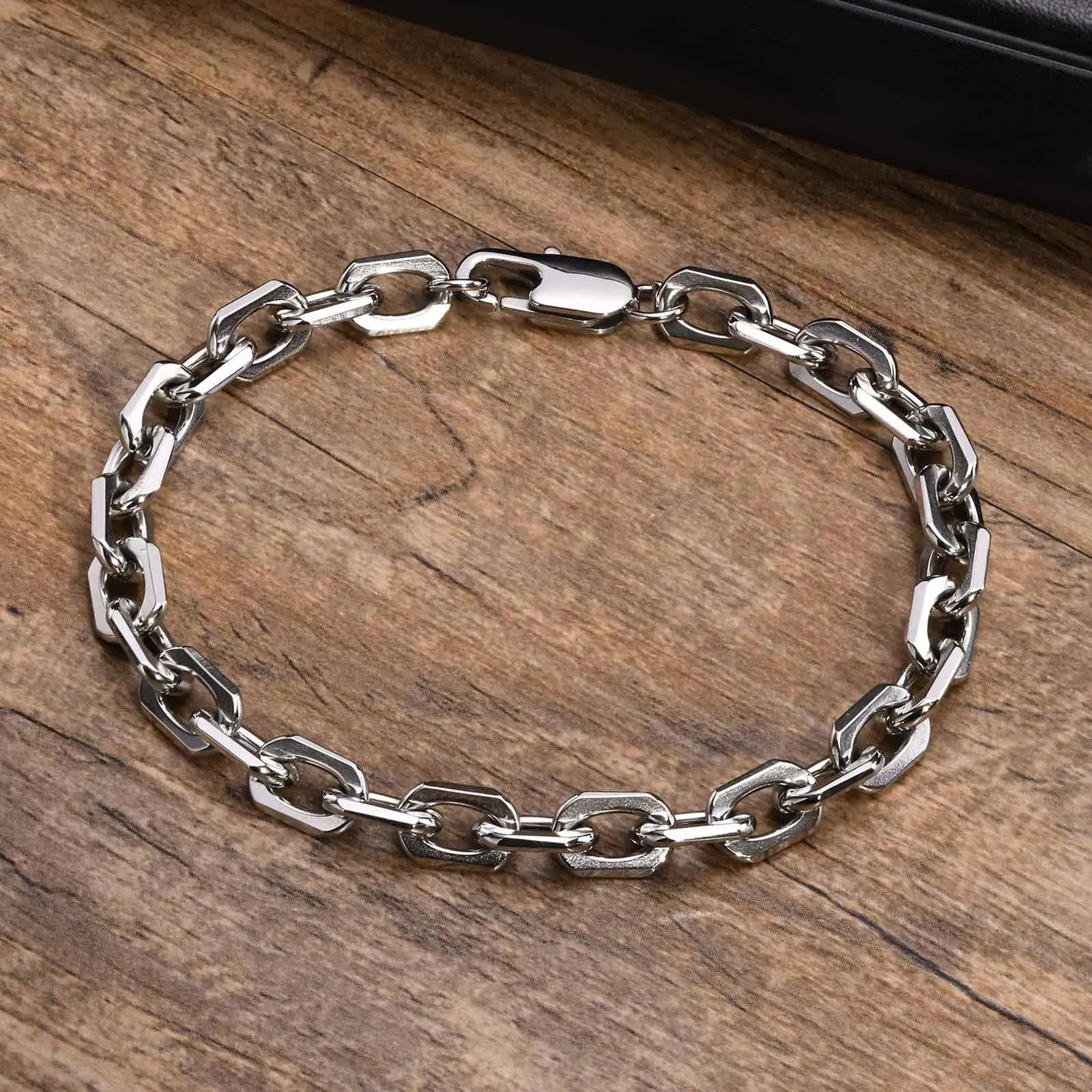 Cool Fashion Rolo Chain Bracelets for Men