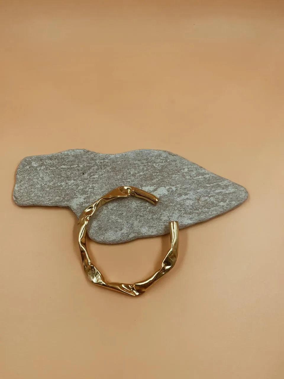 Crater Chunky Bangle