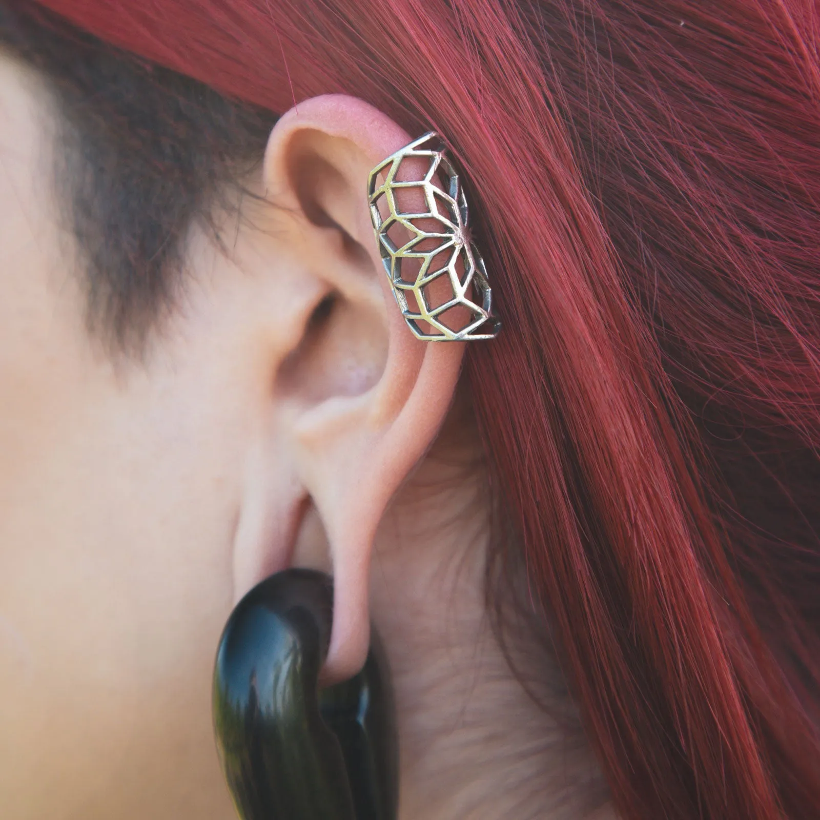 Geometric Flower White Brass Ear Cuff