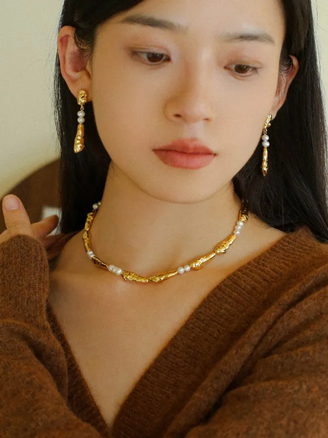 Geometric Irregular Metal Toothpicks Spliced Round Pearl Earrings
