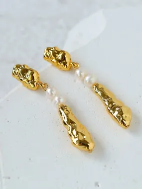 Geometric Irregular Metal Toothpicks Spliced Round Pearl Earrings