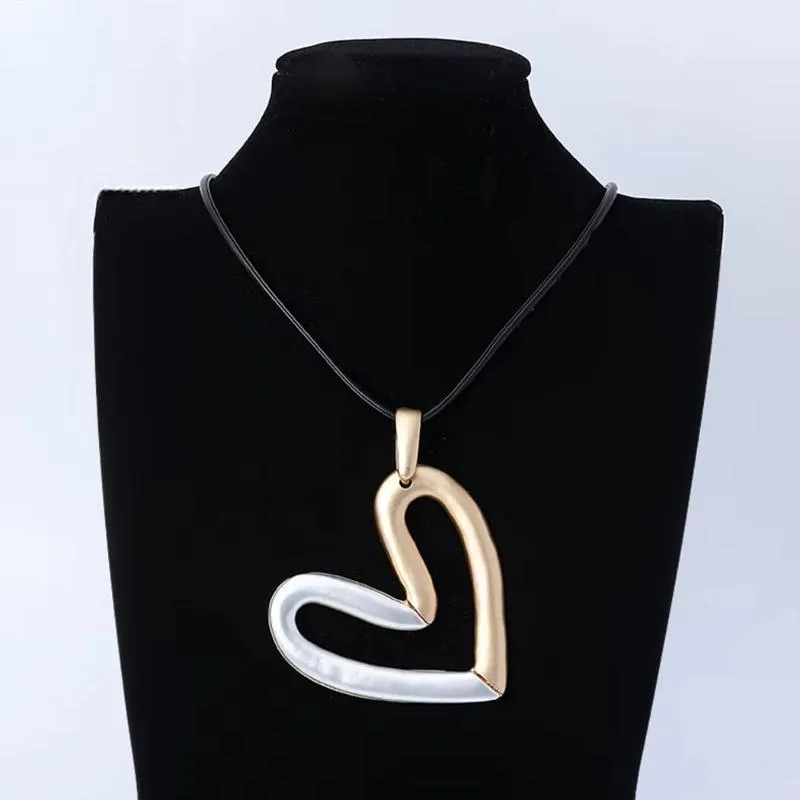 Gothic Statement Necklace Choker Kpop Jewelry Pendant for Women