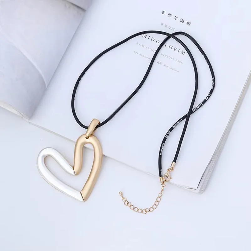 Gothic Statement Necklace Choker Kpop Jewelry Pendant for Women