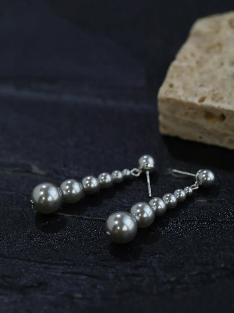 Gradient Pearl Drop Earrings
