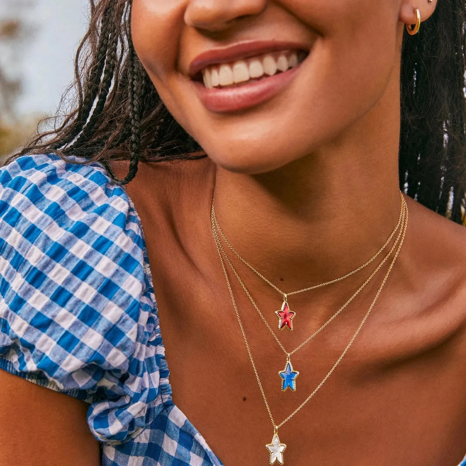 Kendra Scott | Ada Gold Star Short Pendant Necklace in Ivory Mother of Pearl
