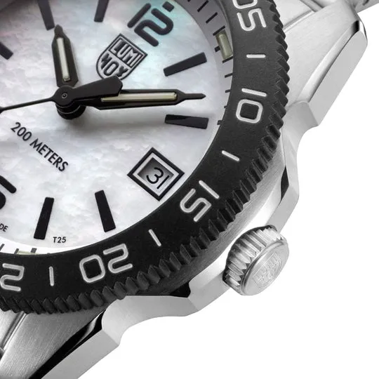 Luminox Pacific Diver Ripple 39mm Diver Watch XS.3126M