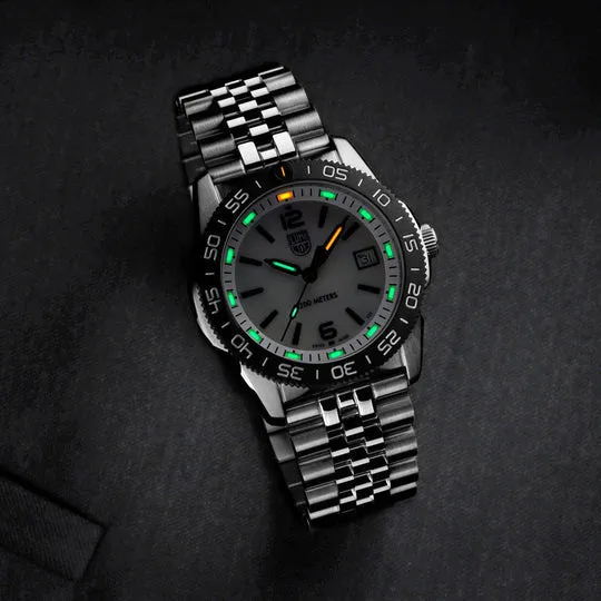 Luminox Pacific Diver Ripple 39mm Diver Watch XS.3126M