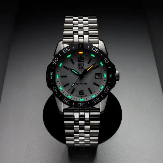 Luminox Pacific Diver Ripple 39mm Diver Watch XS.3126M