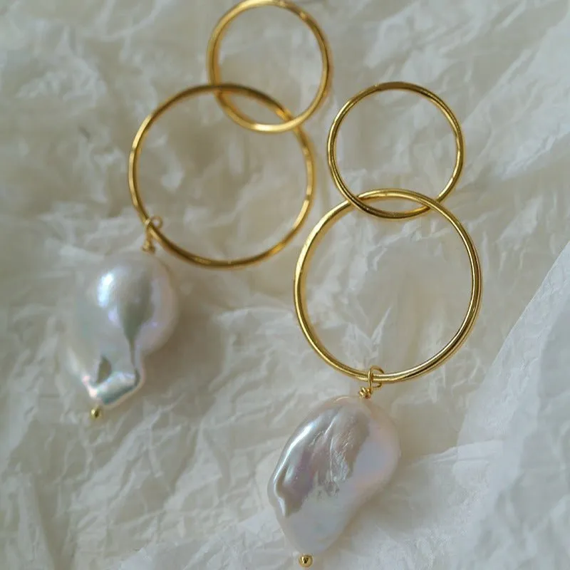 Minimalist Baroque Drop Circle Statement Earrings