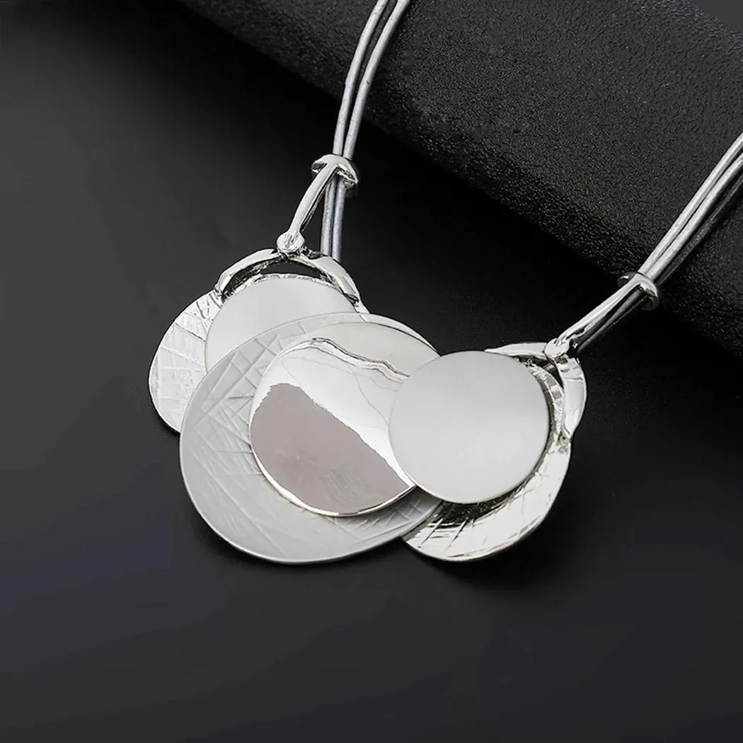 New in Women Collare Chokers Necklace Pendants Jewelry Chains