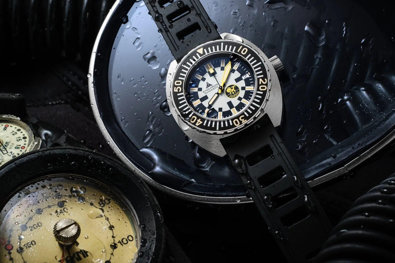 New SYNCHRON POSEIDON Diving Watch ISOfrane Rubber Limited Edition 481/1000