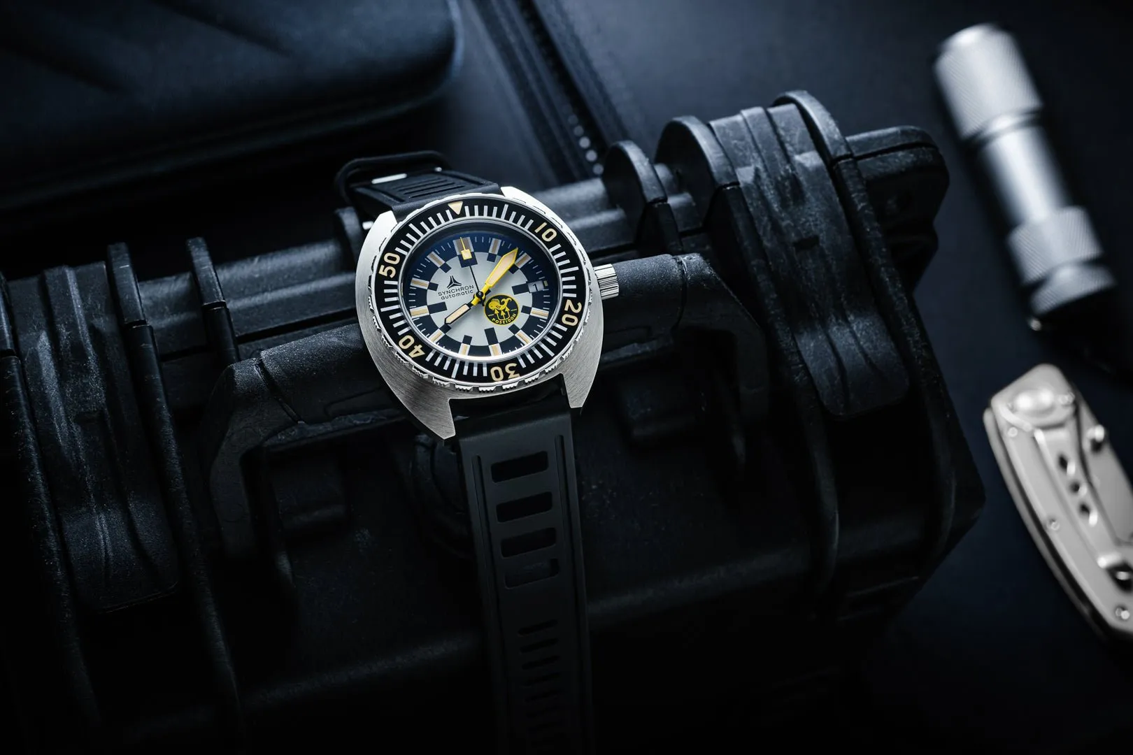 New SYNCHRON POSEIDON Diving Watch ISOfrane Rubber Limited Edition 481/1000