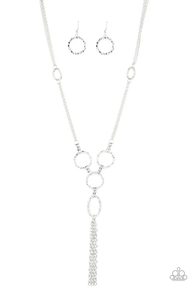 Paparazzi Necklace ~ Metro Mechanics - Silver