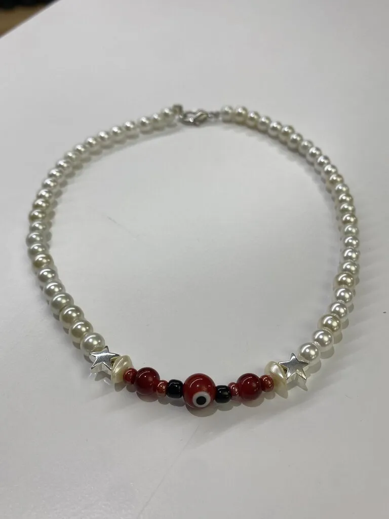 Pearly Beaded Choker (Handmade by Sara)