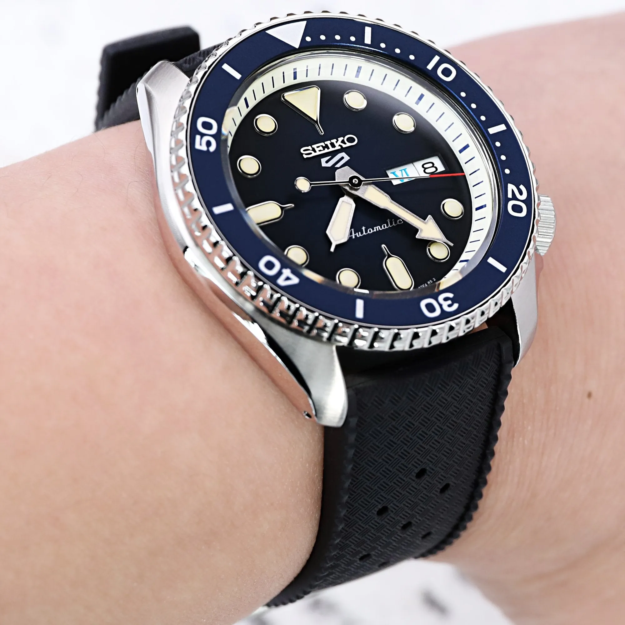 Quick Release Black Tropical-Style Pro FKM rubber watch strap, 19mm, 20mm or 22mm