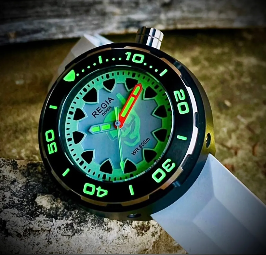 Regia Diver 2018 - NEW White Scuba Ghost dial (Gold) (free shipping)