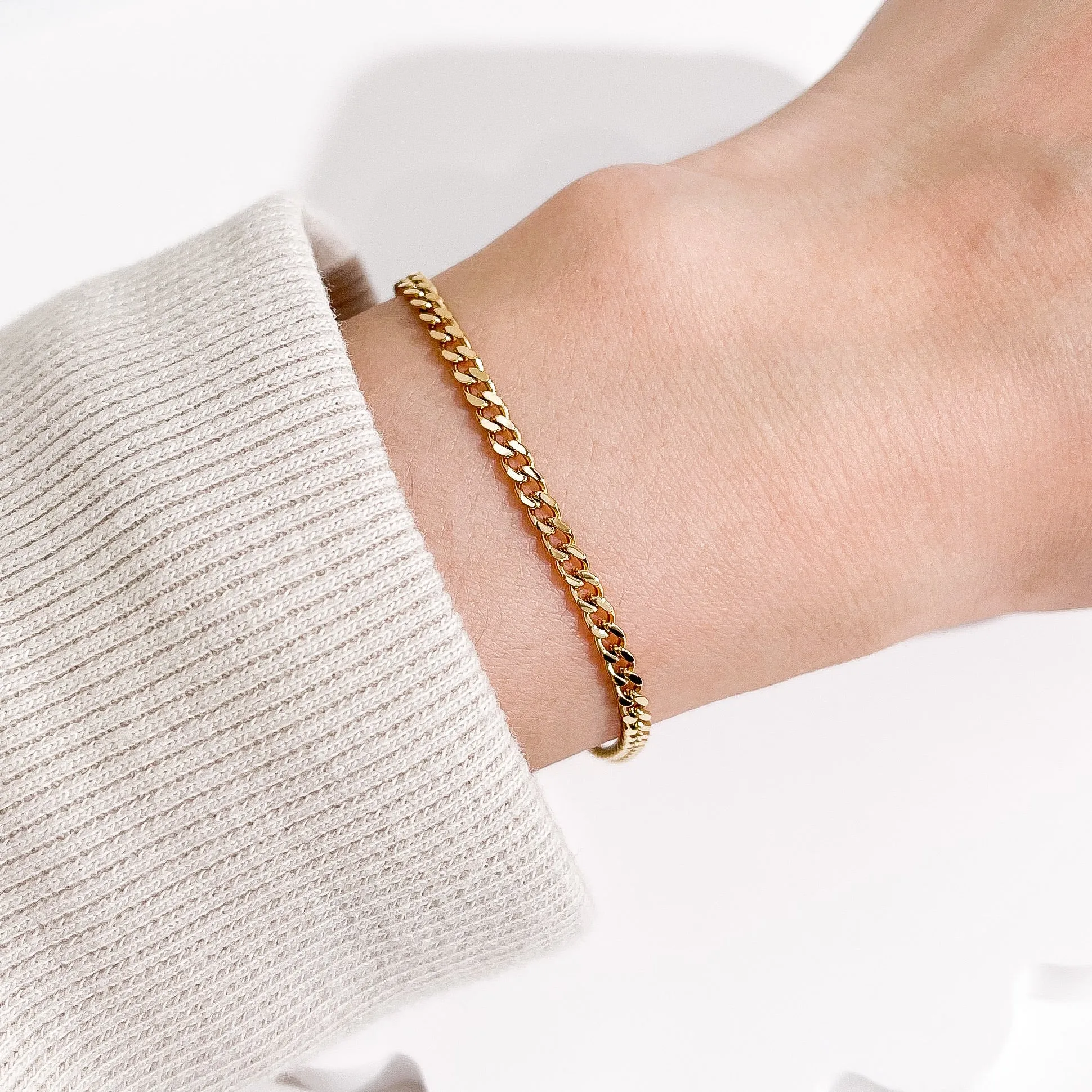 Thin Sasha Bracelet